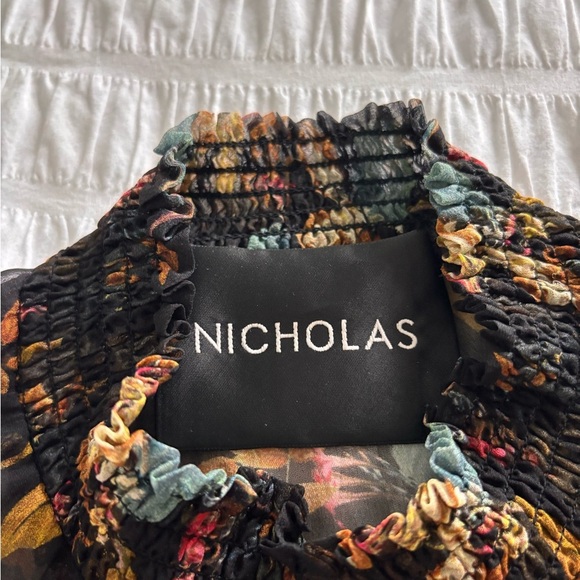 Nicholas Multicolor Blouse with Tie Front 100% Silk - Picture 2 of 11